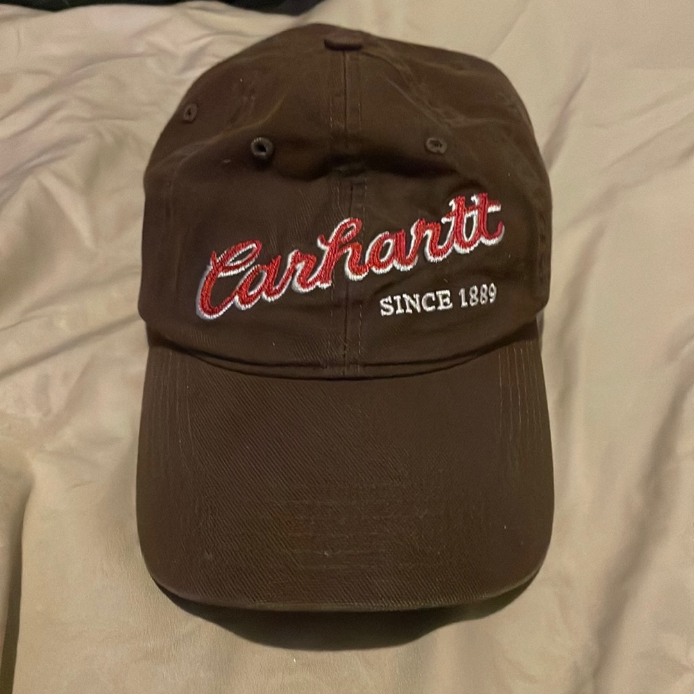 brown carhartt hat